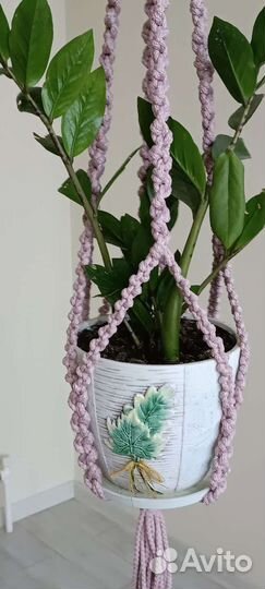 Кашпо для цветов подвесное