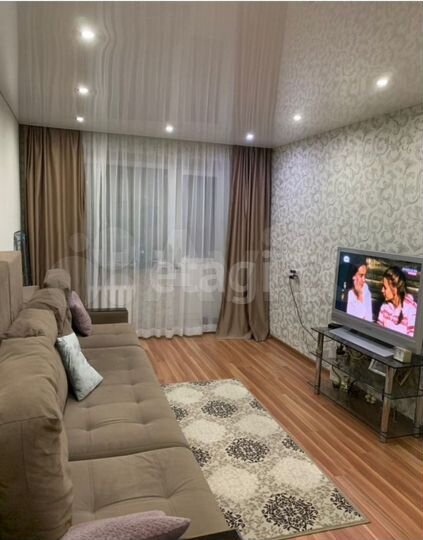 3-к. квартира, 57,2 м², 2/5 эт.