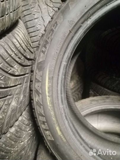 Bridgestone Blizzak LM-32 215/50 R17