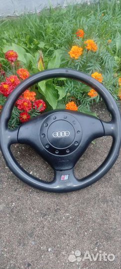 Руль audi a6 с4