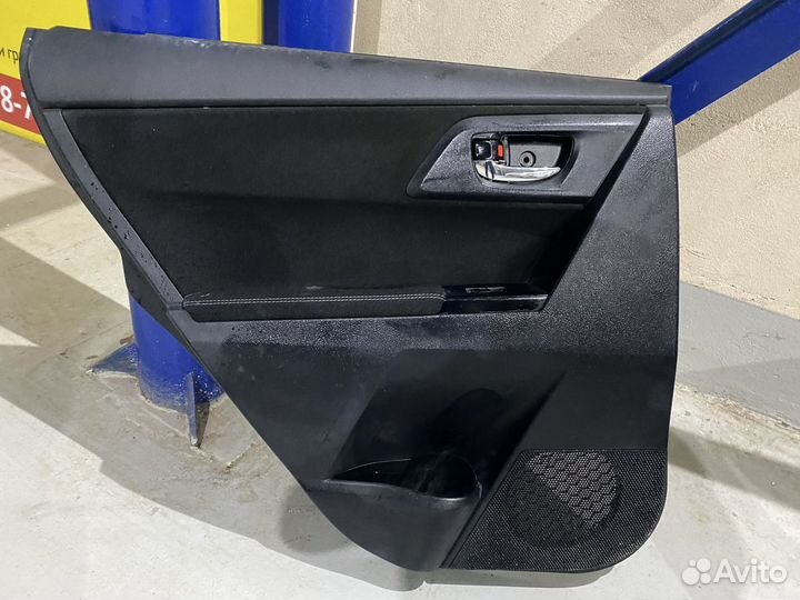 Toyota auris E 180 запчасти