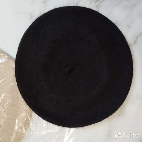 Головные уборы береты и повязка