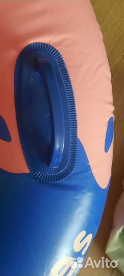 Надувной пончик