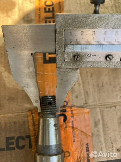 Вал червячный L257мм червяк ф47х152мм