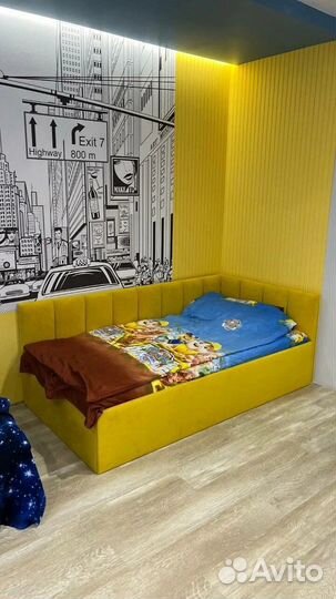 Детская мягкая кроватка-диванчик Avrora