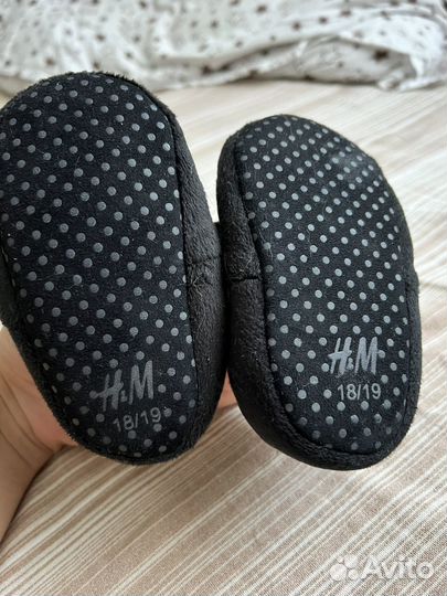 Обувь для малыша hm
