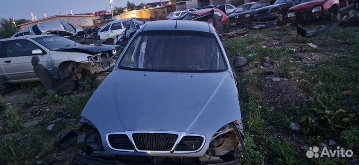 Радиатор вентилятор генератор Заз Шанс капот ланос