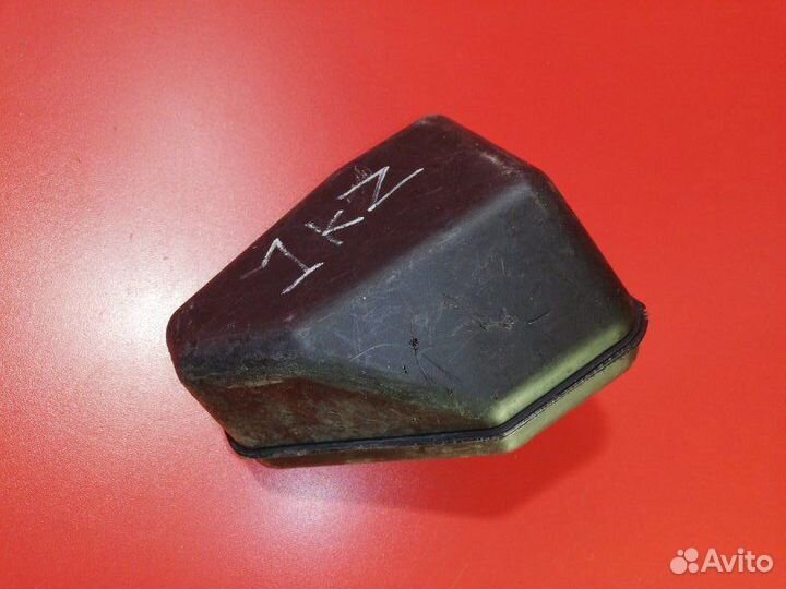 Резонатор воздушного фильтра Toyota Hilux Surf