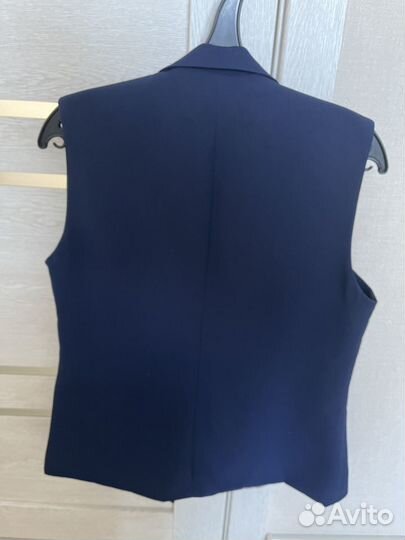 Жилетка женская