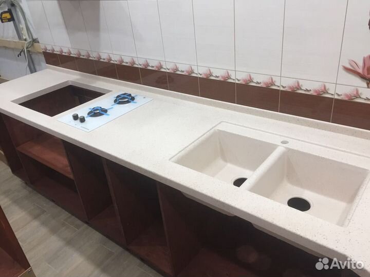 Столешницы подоконники из искусственного камня