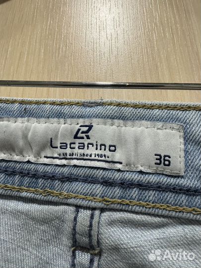 Джинсы мужские