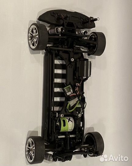 Радиоуправляемая модель Team Magic E4D Mercedes