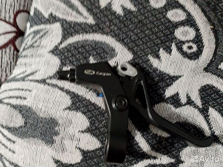 Тормозная ручка