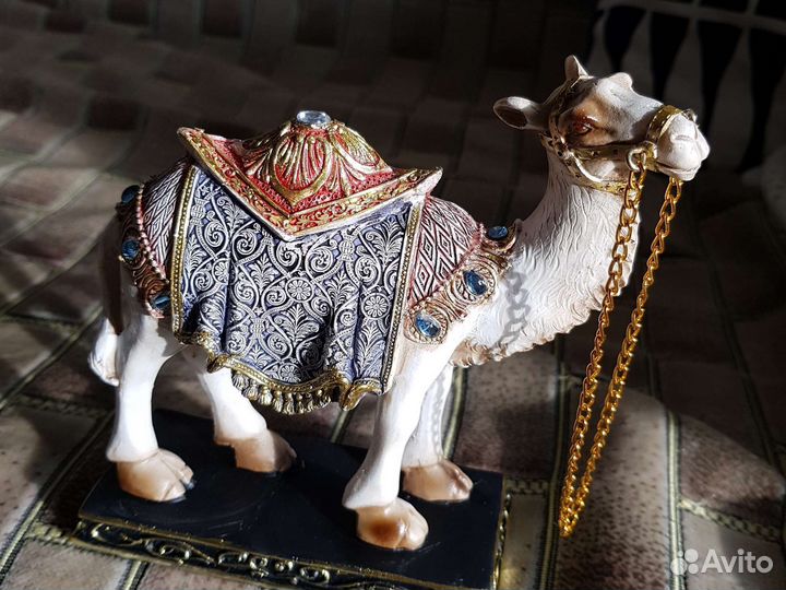 Статуэтка верблюда из полистоуна
