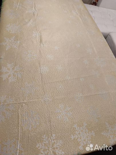 Скатерть новогодняя гобелен 150*220, 3 вида