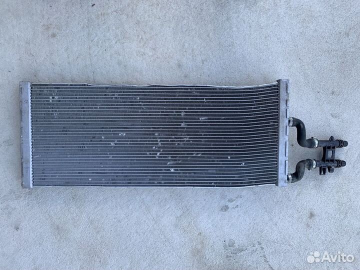 Радиатор дополнительный системы охлаждения bmw 750