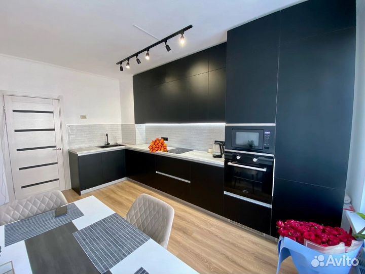 Прямая кухня на заказ под ключ в Новосибирске