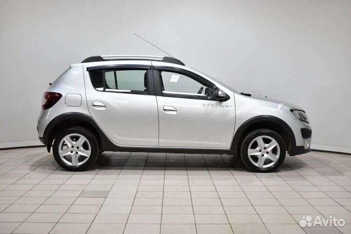 Renault Sandero Stepway 1.6 AT, 2018, 74 723 км