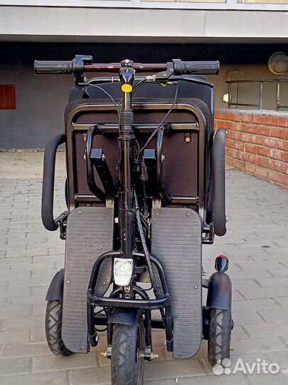 Продам трицикл для пожилых людей и инвалидов