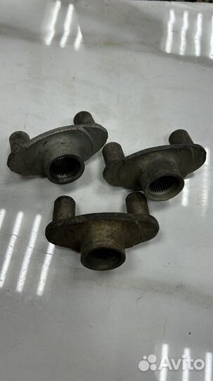 Вилка кардана Урал мелкошлицевая новая СССР