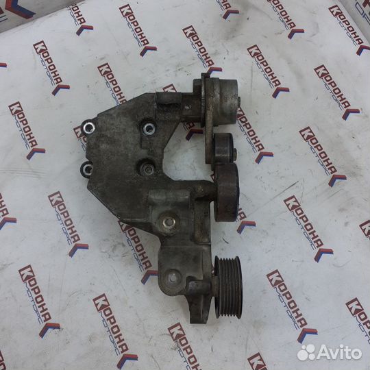 Кронштейн ролика натяжного ролика D4HA KIA sporta