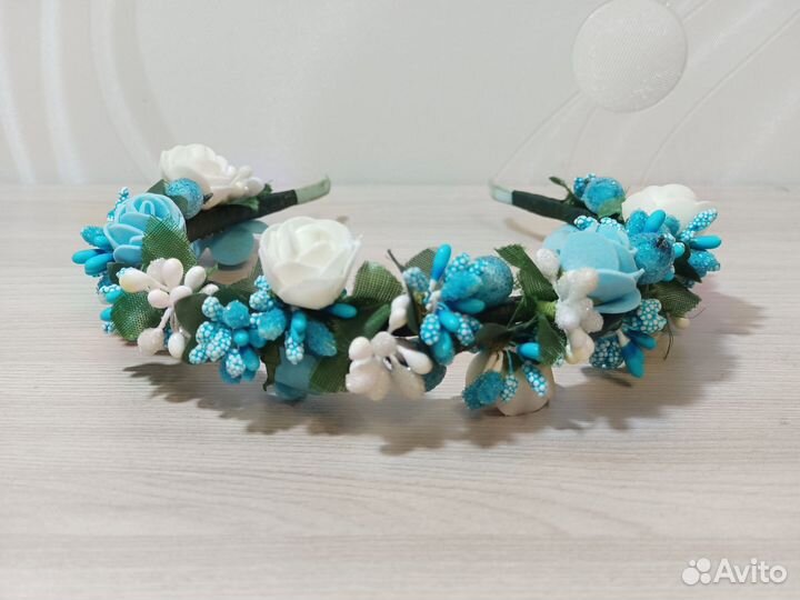 Ободок (венок) на голову из цветов