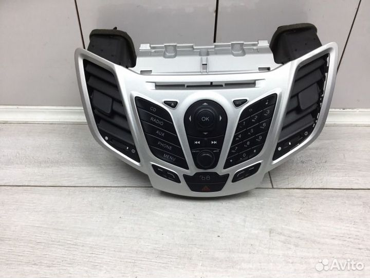 Блок управления магнитолой Ford Fiesta хэтчбек