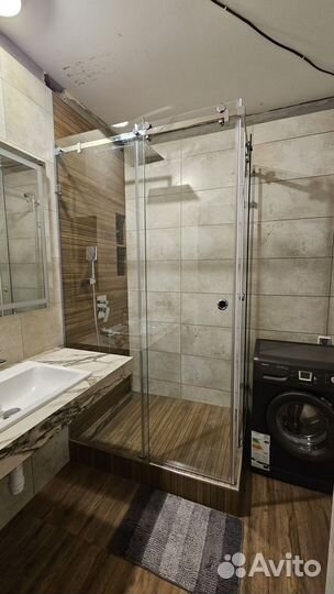 Душевой уголок