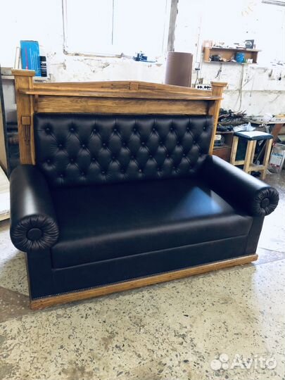 Перетяжка мягкой мебели