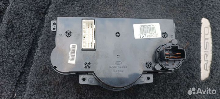 Блок управления печкой Киа Церато 2