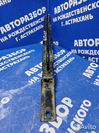 Крепление бензобака Chevrolet Cobalt седан B15D2