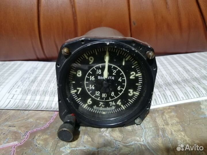 Авиационный высотомер Вд 20
