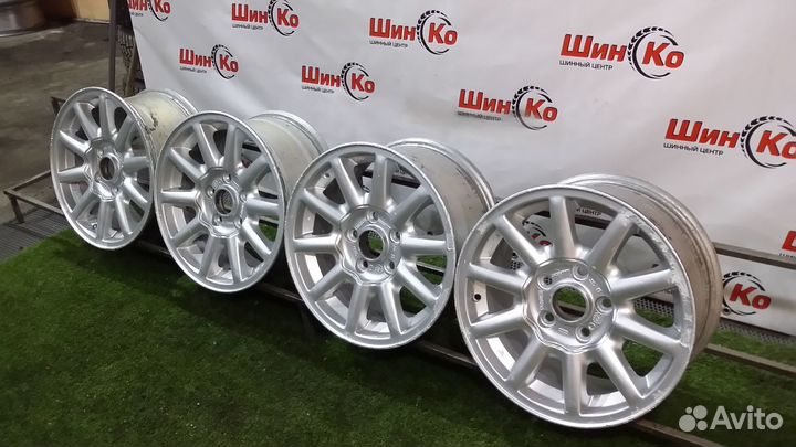 2968) К-кт дисков ориг литых R15 audi 5х112