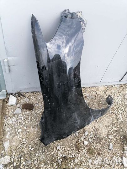 Крыло передние правое Toyota Tundra 2008-2013г