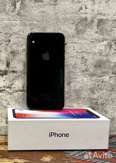 iPhone X, 64 ГБ