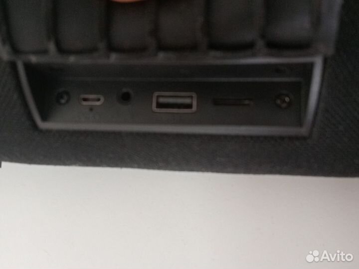 Блютуз колонка