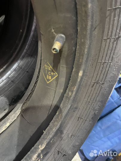 Bridgestone 613V 215/70 R19