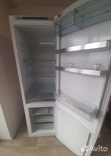 Холодильник siemens