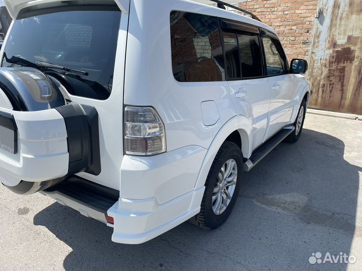 Mitsubishi Pajero 3.0 AT, 2011, 200 000 км