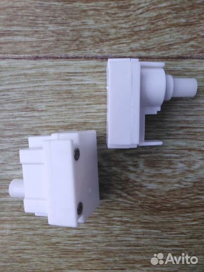 Механизм для вертикальных жалюзи