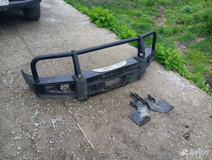Бампер передний Toyota land cruiser 100