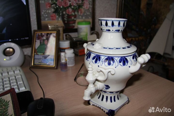 Самовар сувенирный керамический, гжель