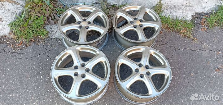 Диски на subaru r17