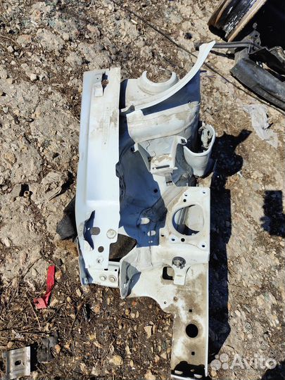 Volkswagen polo sedan лонжерон правый