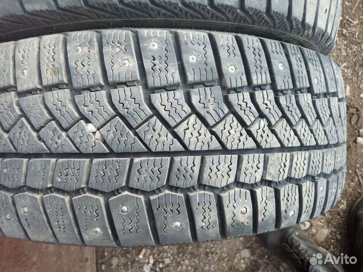 Viatti Brina Nordico V-522 205/50 R17 89T
