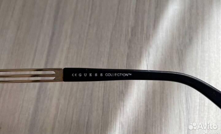 Солнечные очки Guess оригинальные