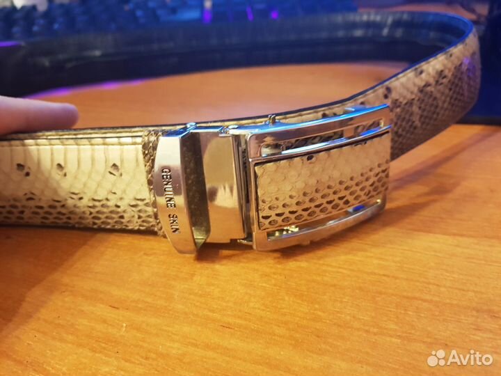 Ремень из натуральной кожи морской змеи