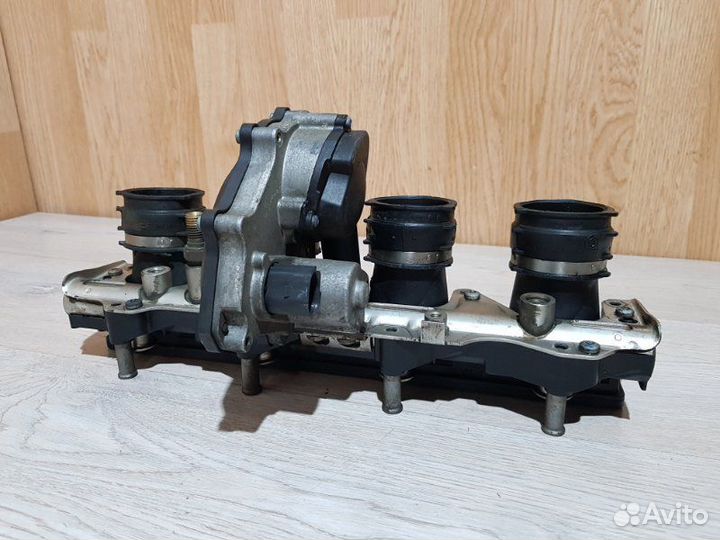 Топливная рейка Volkswagen Passat (B6) 3C2 BVY