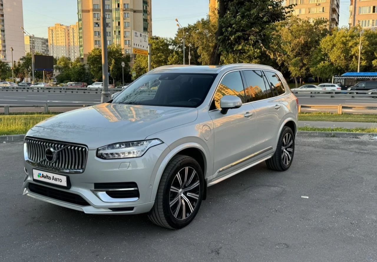 Volvo XC90: фото владельца