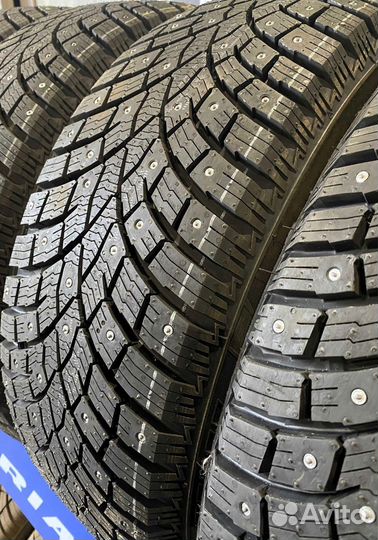 Triangle IcelynX TI501 235/45 R18 94T